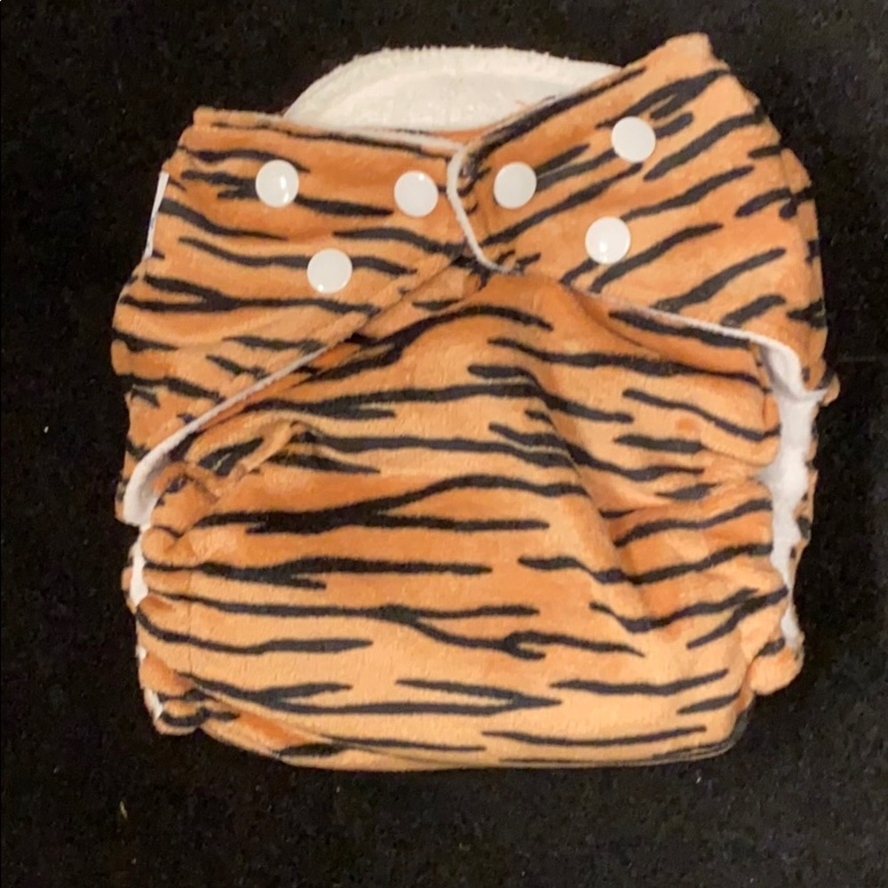 FuzziBunz One Size Elite Pocket Diaper